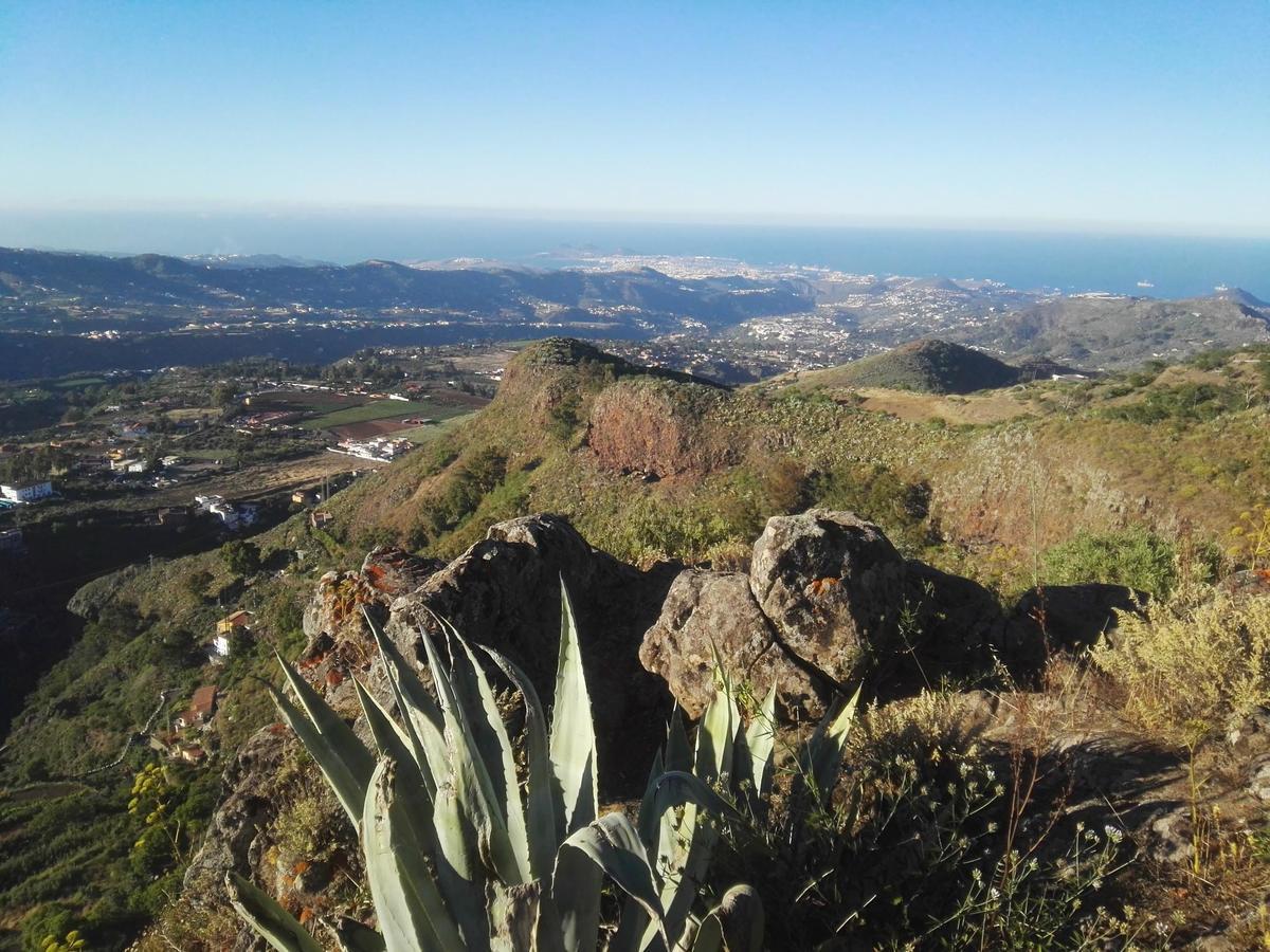 Cho Almeida Vega de San Mateo Esterno foto